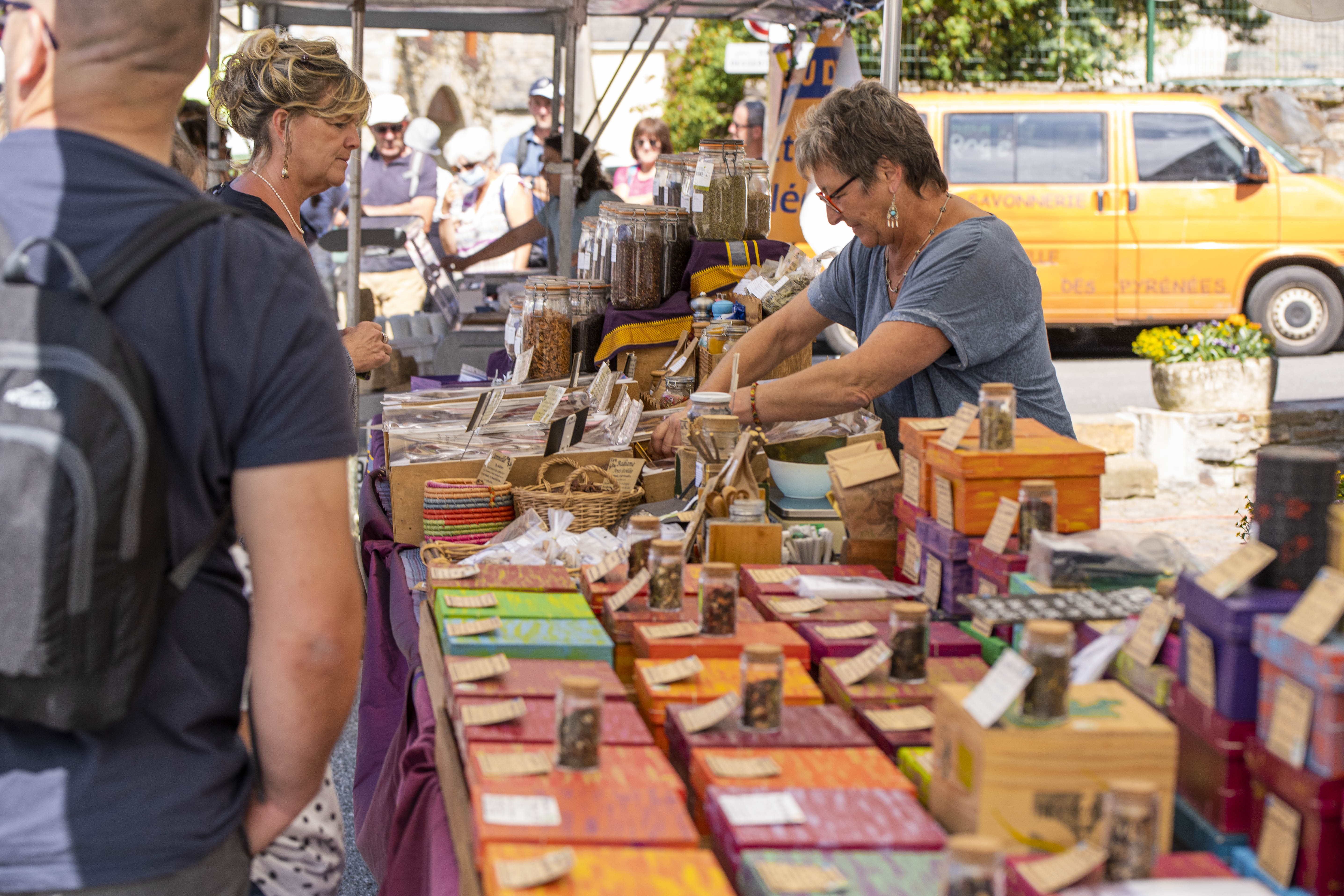 marché Loudenvielle @julian gillier