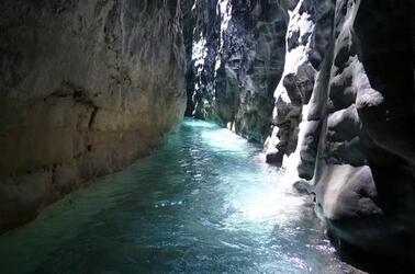 ASCMIP065V5016O8 - canyoning Pyrénées