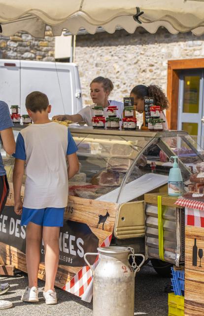 marché loudenvielle @Julian gillier